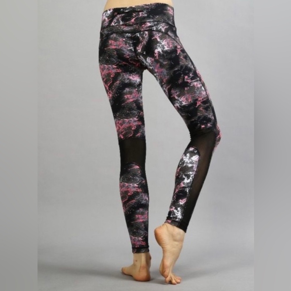 Lululemon Athletica wunder under crop high rise leggings